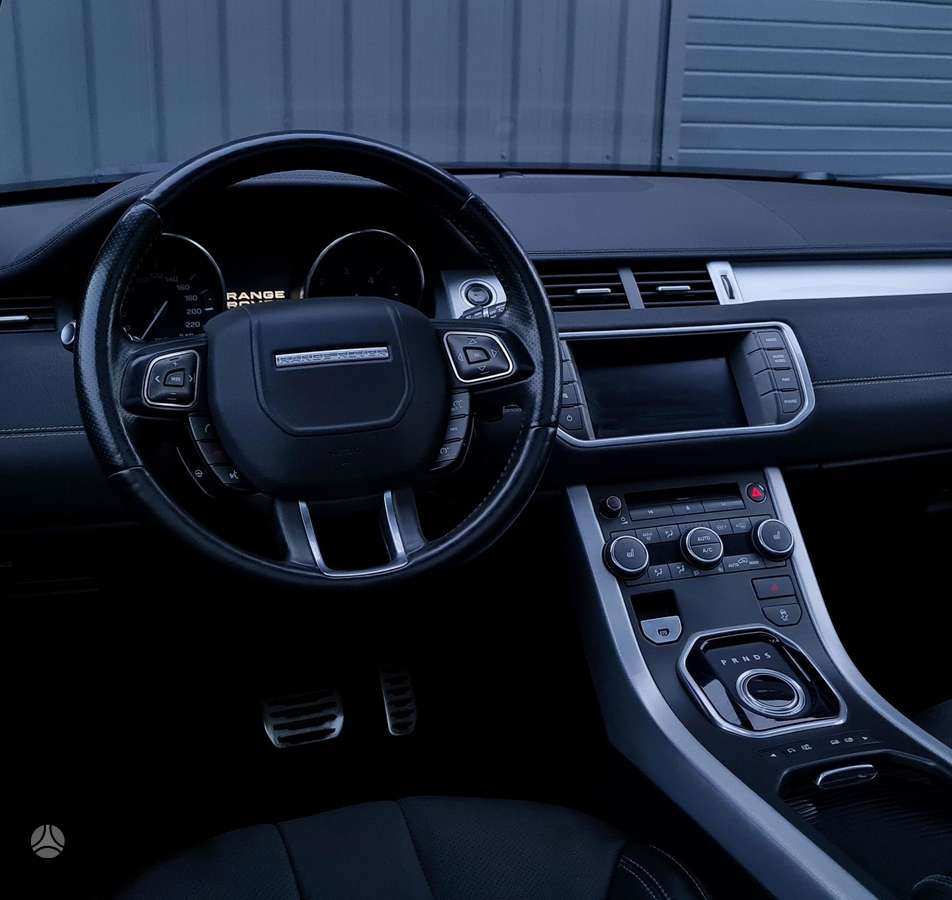 Land Rover Evoque, 2.2 l., off-road / crossover