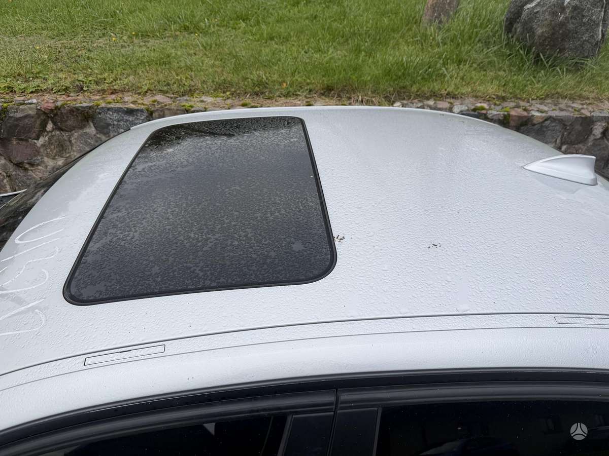 BMW 320, 2.0 l., Седан