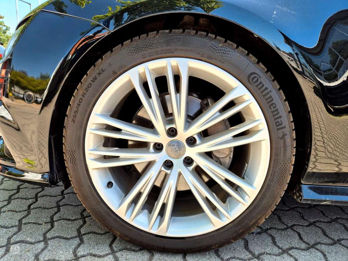 Audi A7, 3.0 l., Седан