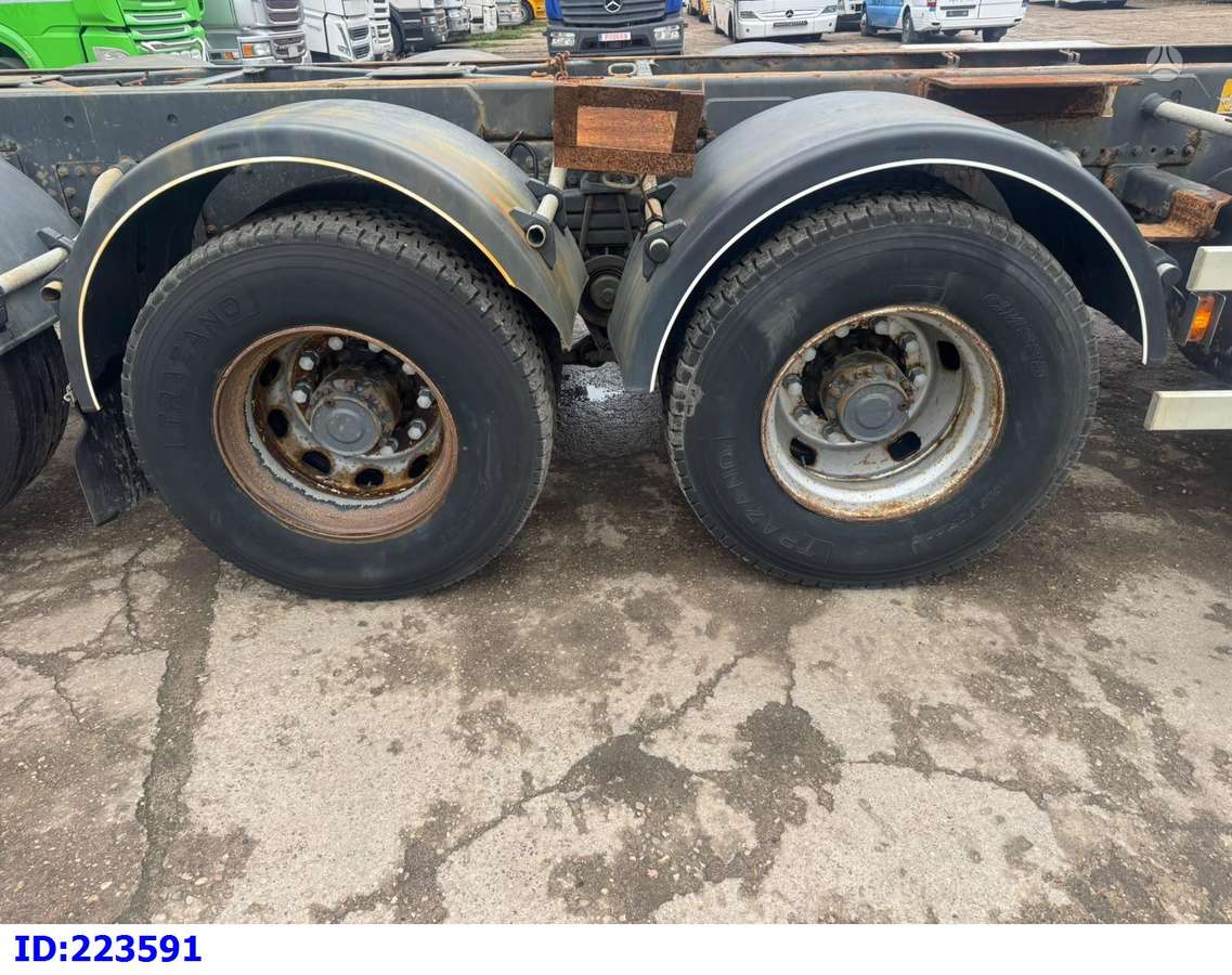 Renault Lander 430 8x4 FullSteel, шасси