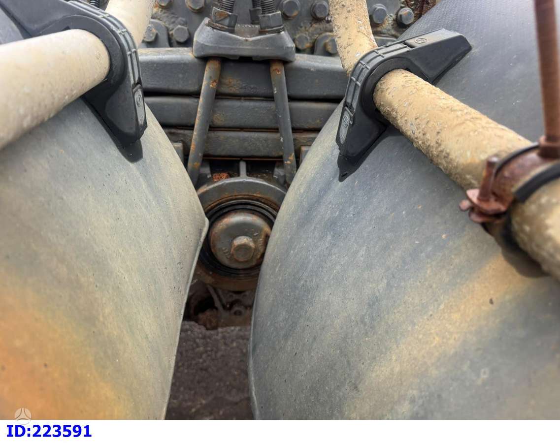 Renault Lander 430 8x4 FullSteel, шасси