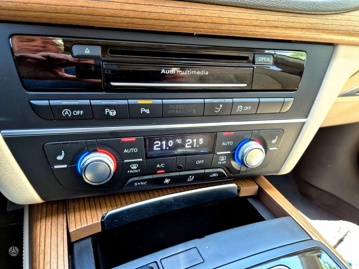 Audi A7, 3.0 l., Седан