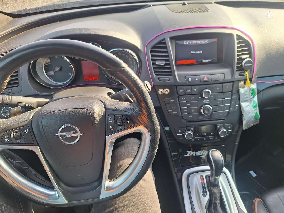 Opel Insignia, 2.0 l., Универсал