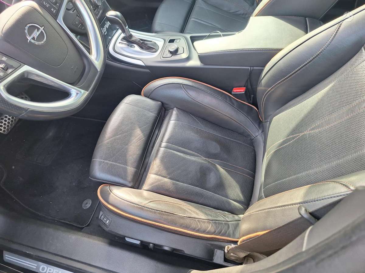Opel Insignia, 2.0 l., wagon