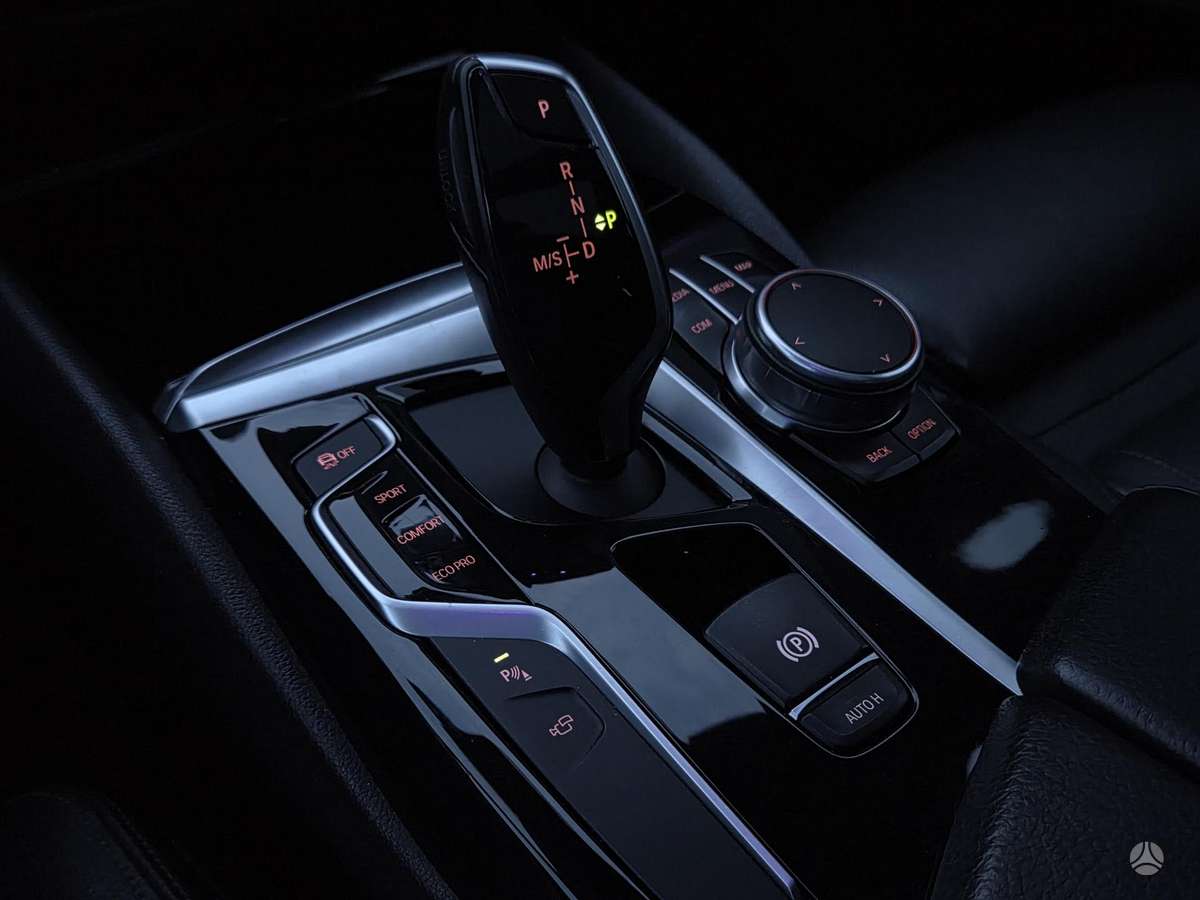 BMW 520, 2.0 l., universalas