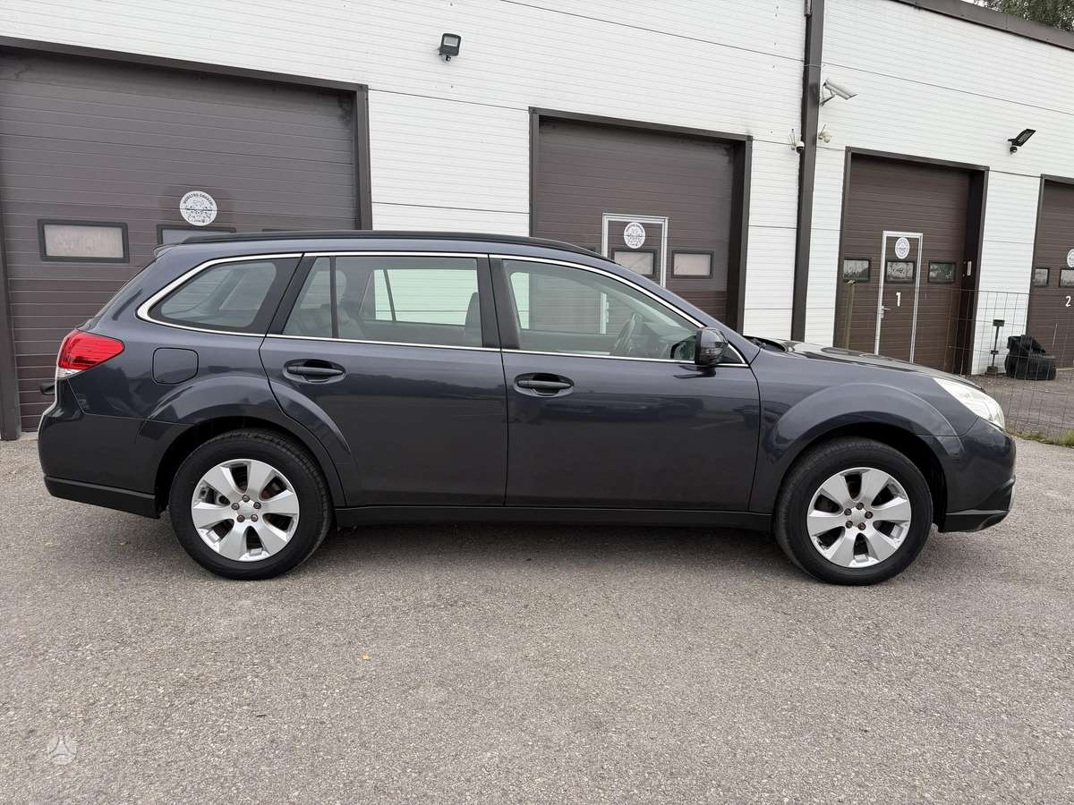 Subaru Outback, 2.5 l., universalas