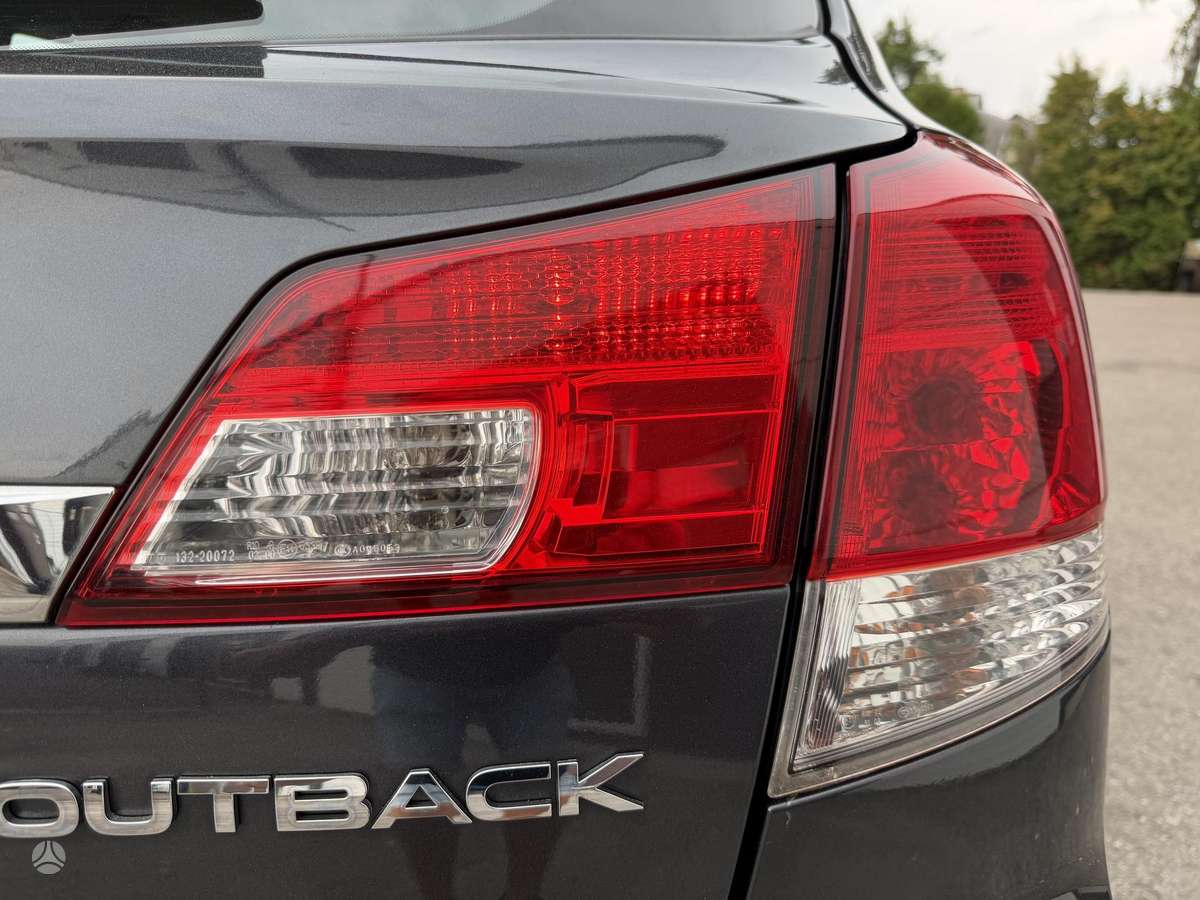 Subaru Outback, 2.5 l., universalas