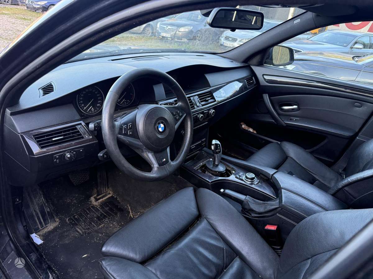 BMW 520, 2.0 l., wagon