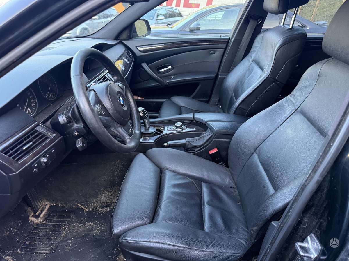 BMW 520, 2.0 l., wagon