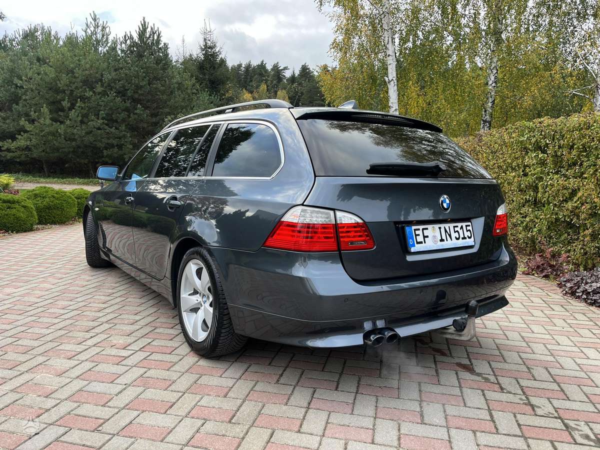 BMW 525, 3.0 l., wagon