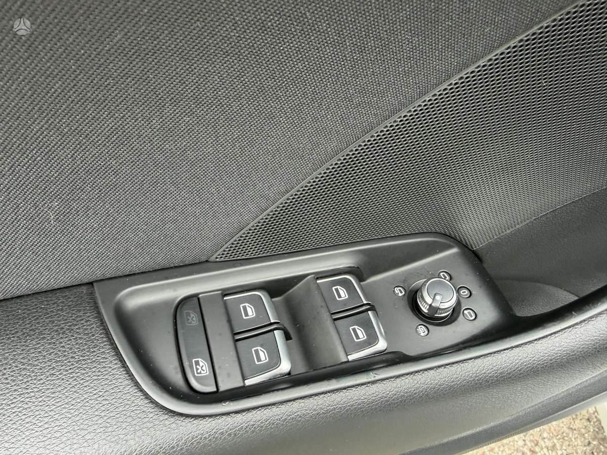 Audi A3, 1.6 l., hatchback