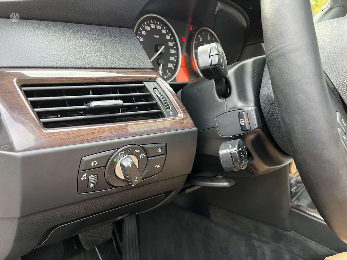 BMW 525, 3.0 l., wagon