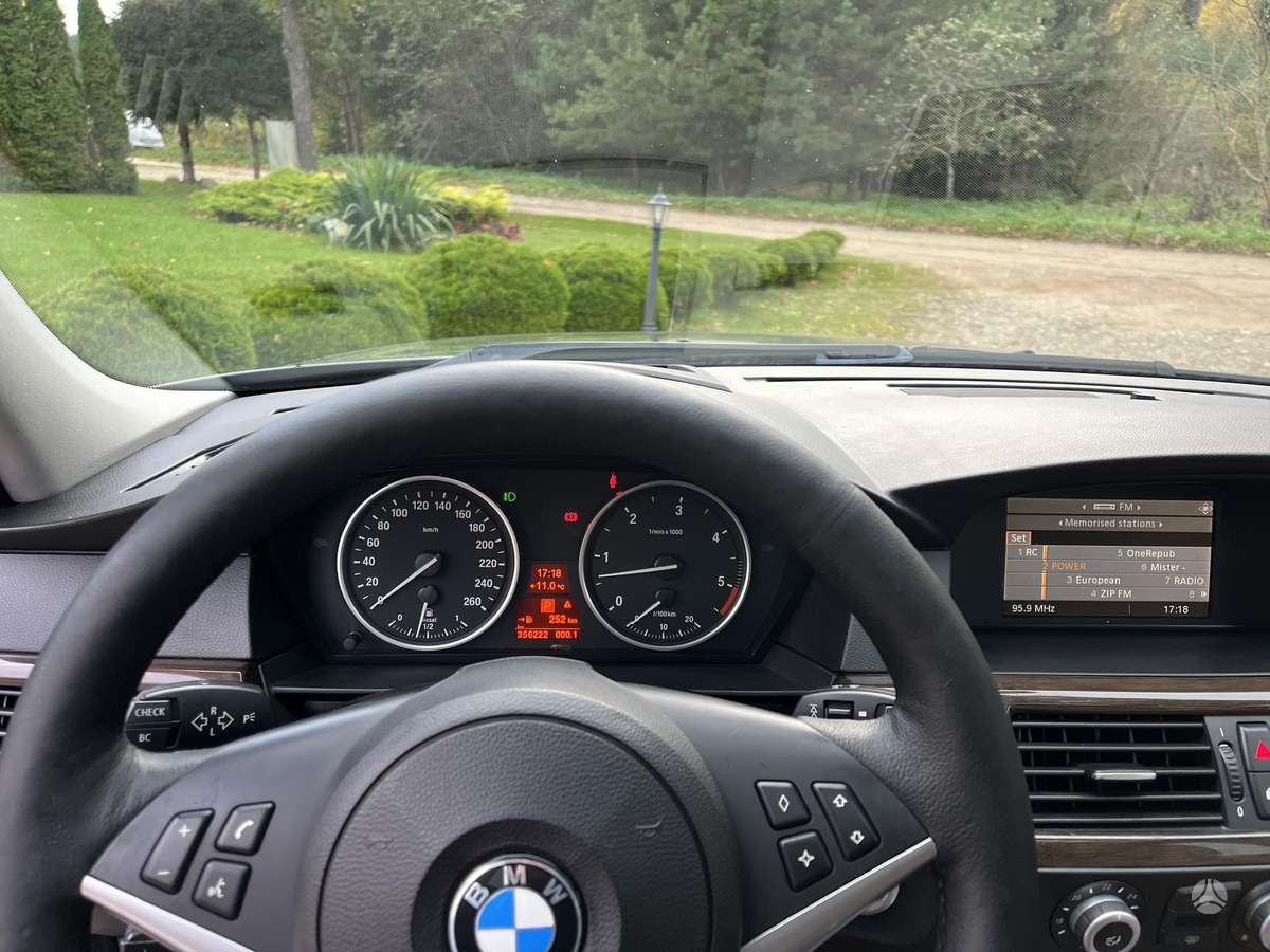 BMW 525, 3.0 l., Универсал