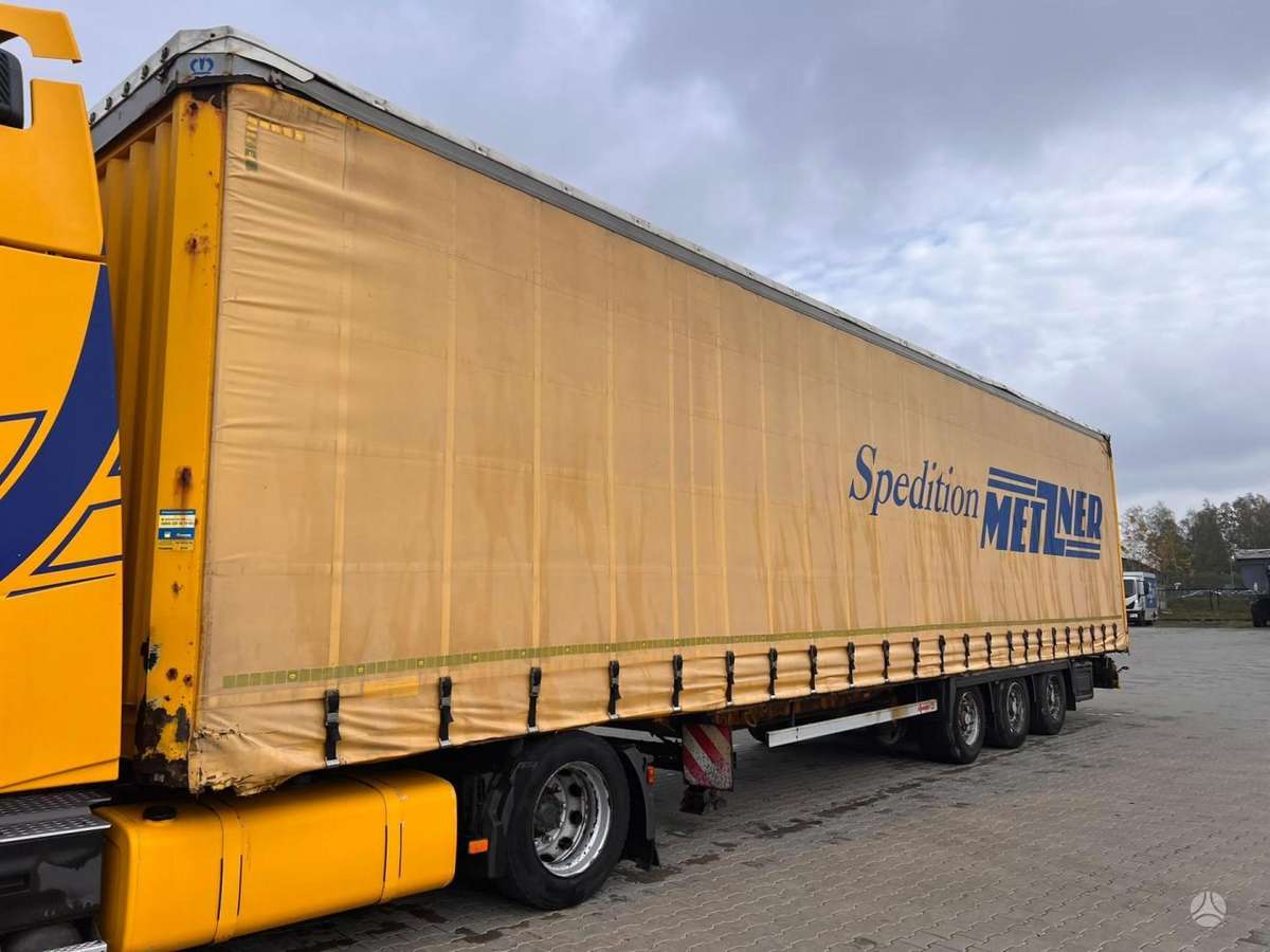 Krone SD27, curtain / tarpaulin