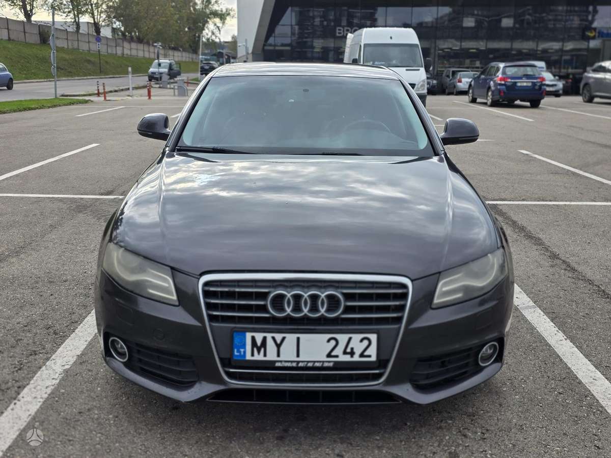 Audi A4, 2.7 l., Седан