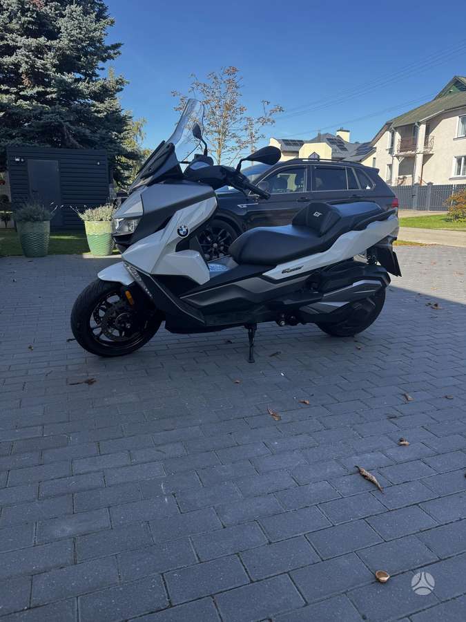 BMW C 400 GT 350cc, scooters / mopeds