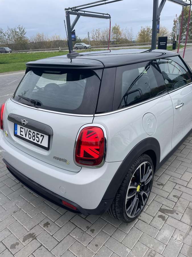 Mini Cooper SE, 34 кВт·ч, Хэтчбек