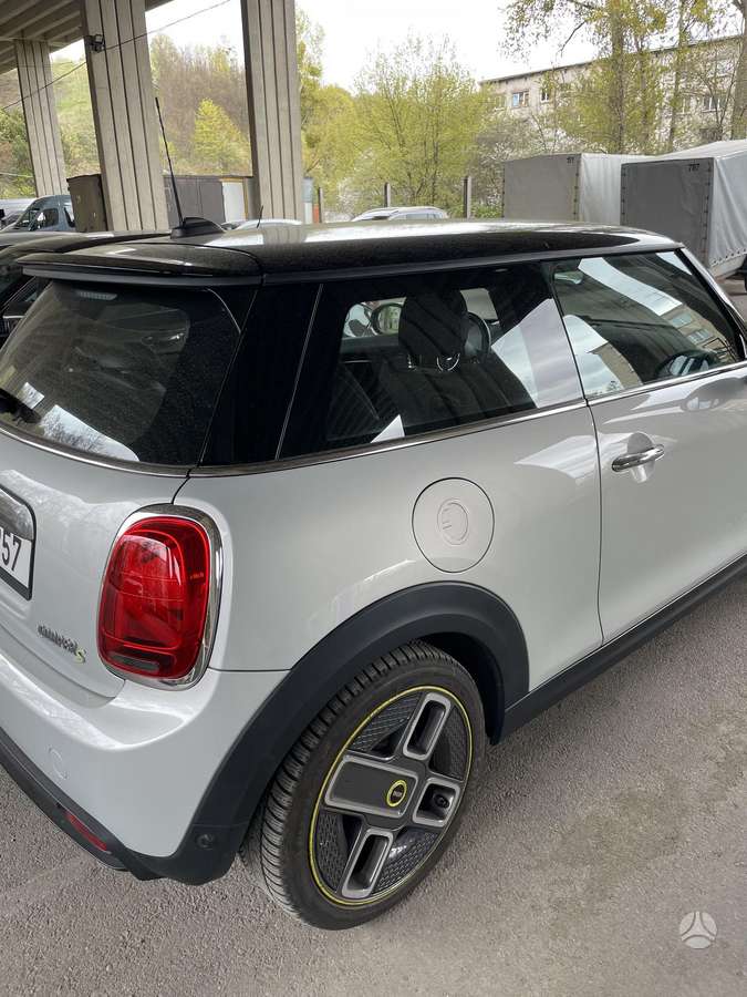 Mini Cooper SE, 34 кВт·ч, Хэтчбек