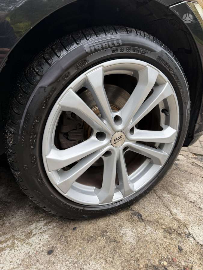 BMW 320, 1.8 l., wagon
