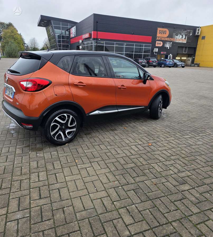 Renault Captur, 1.2 l., off-road / crossover