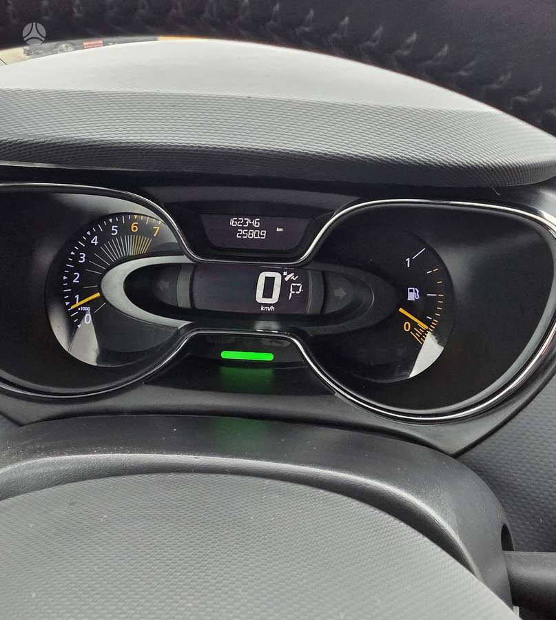 Renault Captur, 1.2 l., Внедорожник / Кроссовер