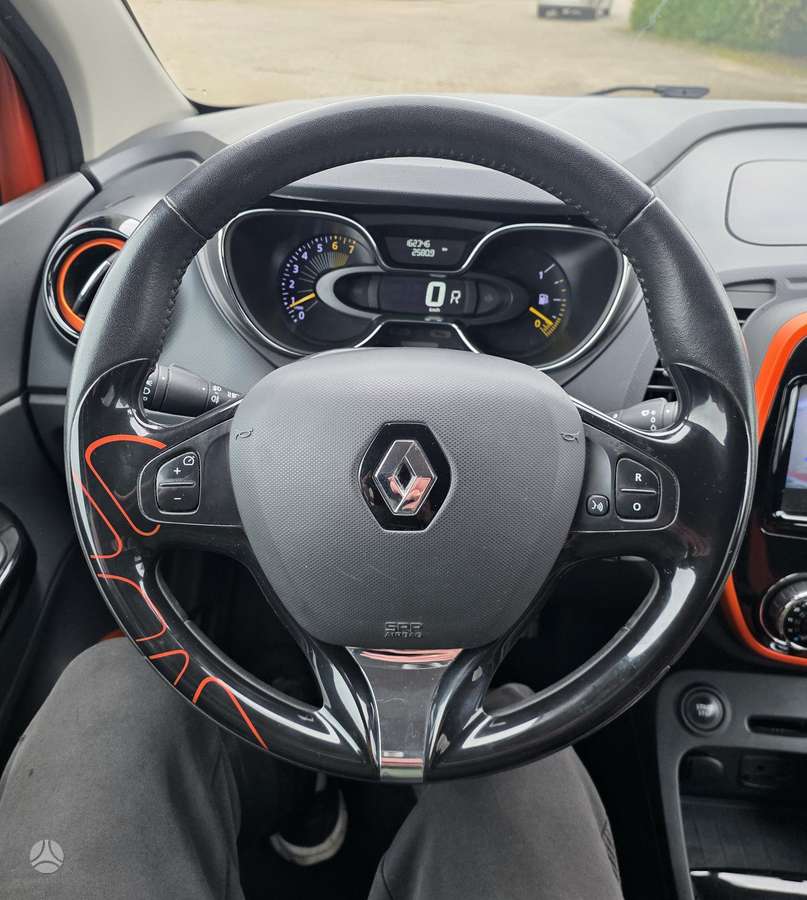 Renault Captur, 1.2 l., Внедорожник / Кроссовер