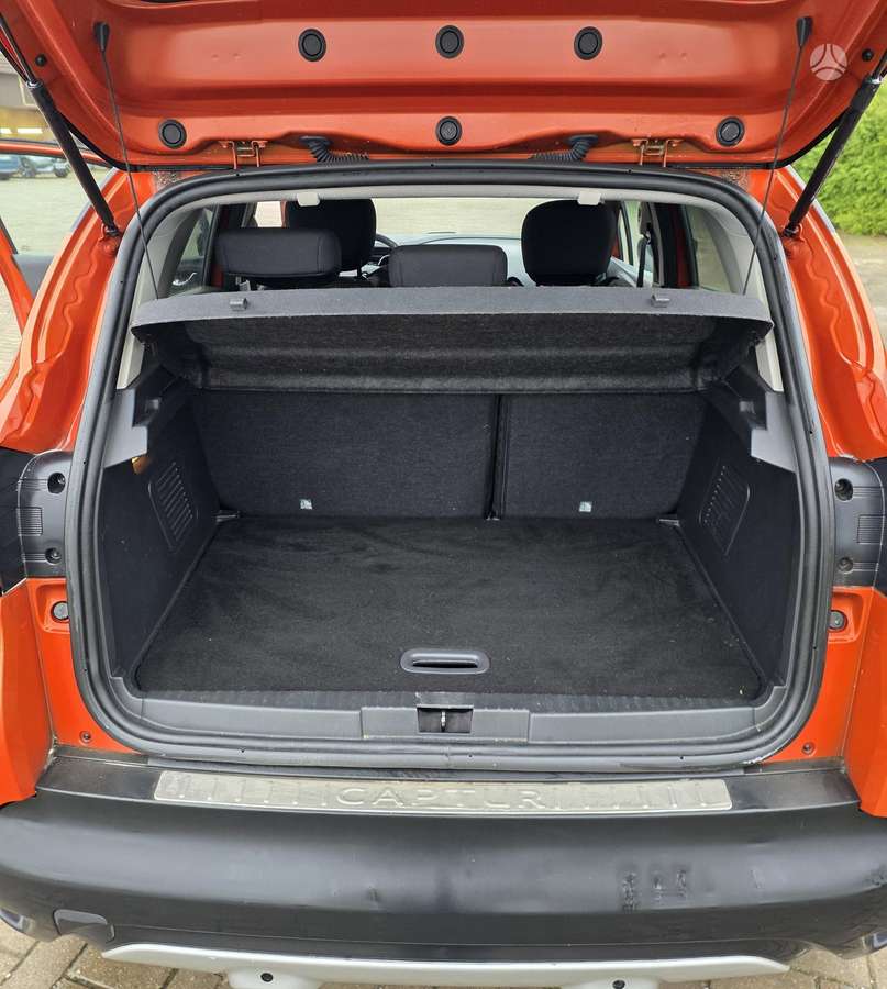 Renault Captur, 1.2 l., off-road / crossover
