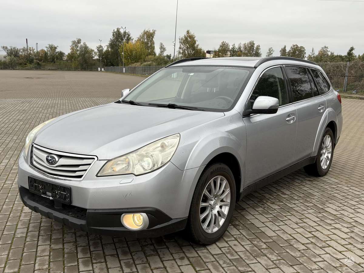 Subaru Outback, 2.5 l., universalas
