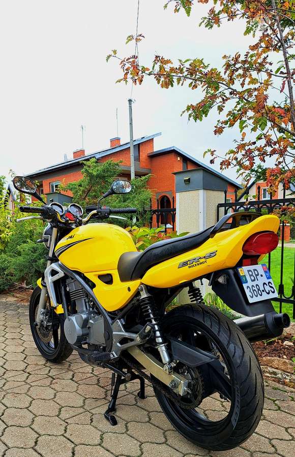 Kawasaki ER 500cc, street / classic