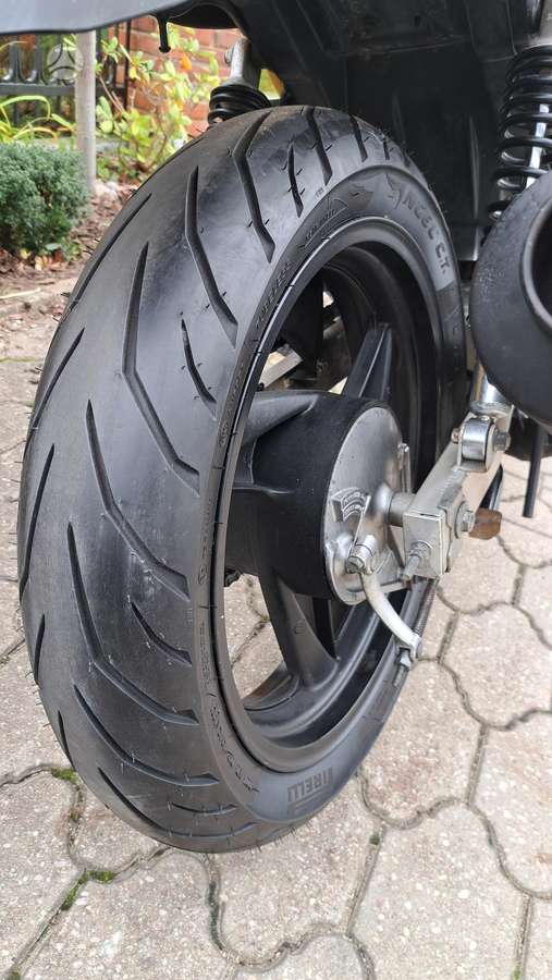 Kawasaki ER 500cc, street / classic