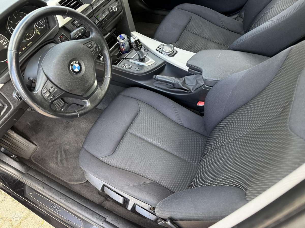 BMW 320, 2.0 l., universalas