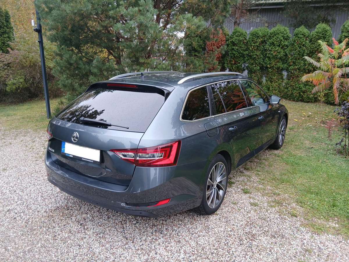 Skoda Superb, 2.0 l., Универсал