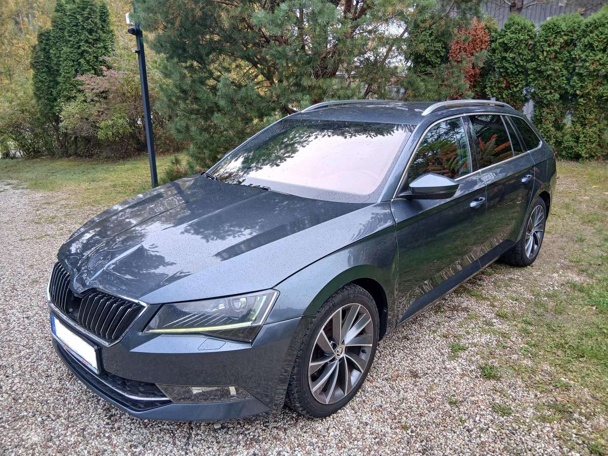 Skoda Superb, 2.0 l., Универсал