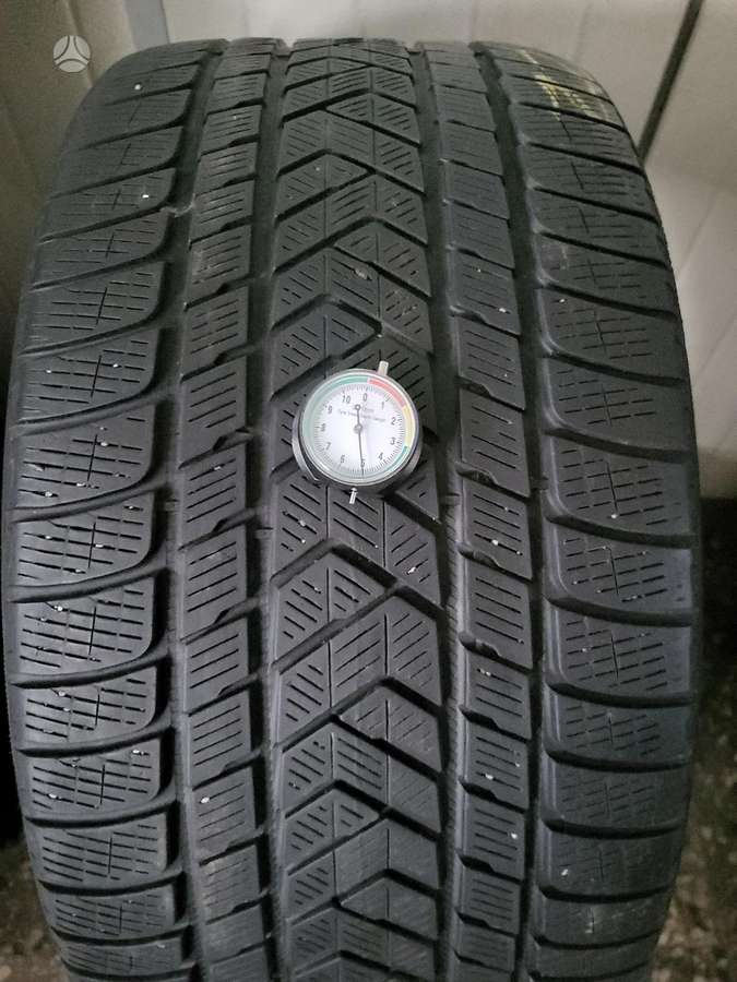 Pirelli, зимние 285/40 R22