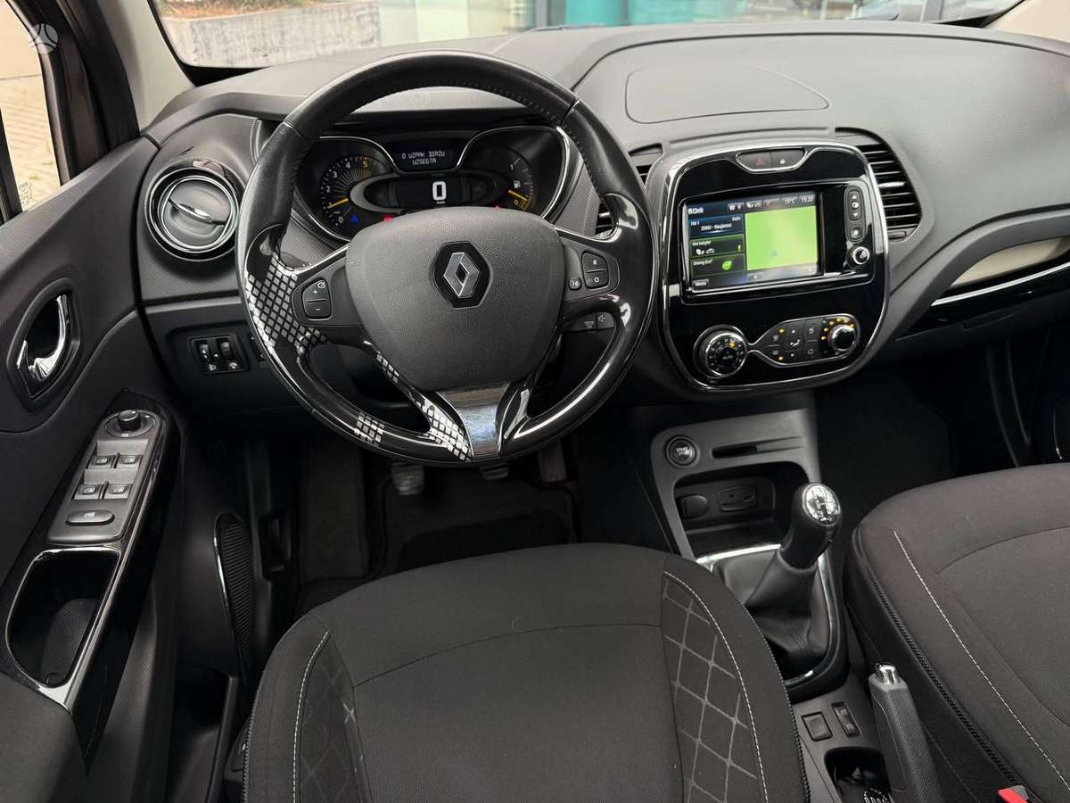 Renault Captur, 1.5 l., off-road / crossover