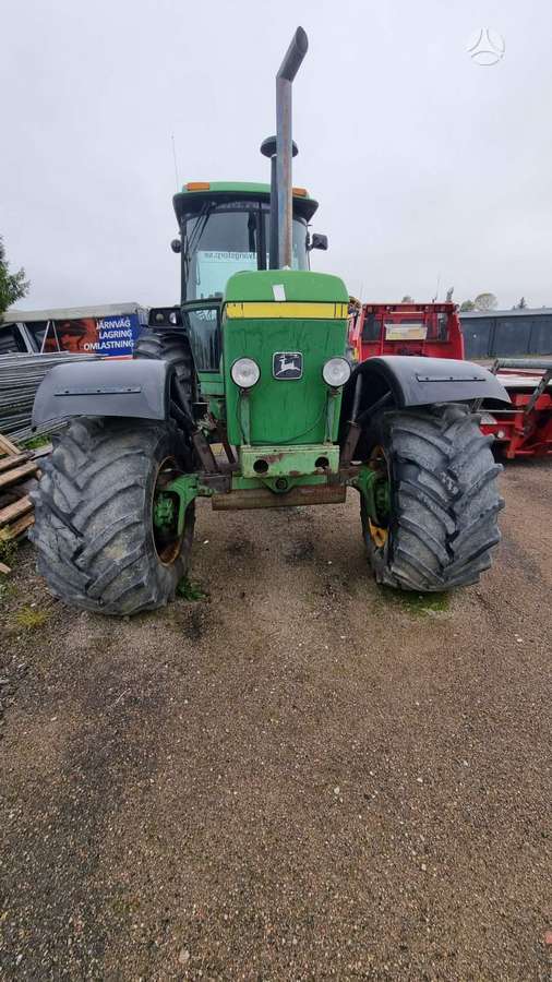 John Deere 4440, тракторы