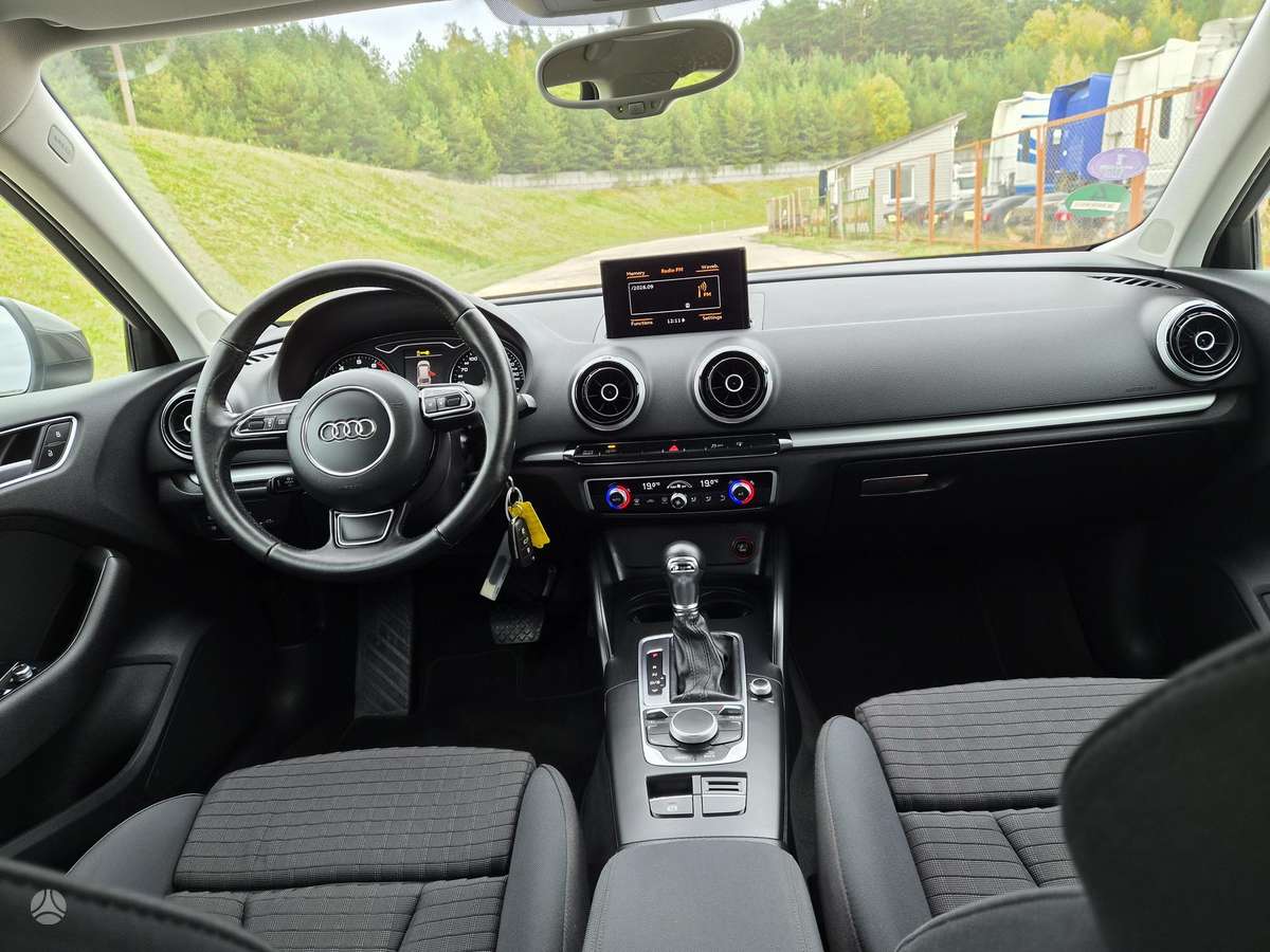 Audi A3, 1.4 l., hatchback