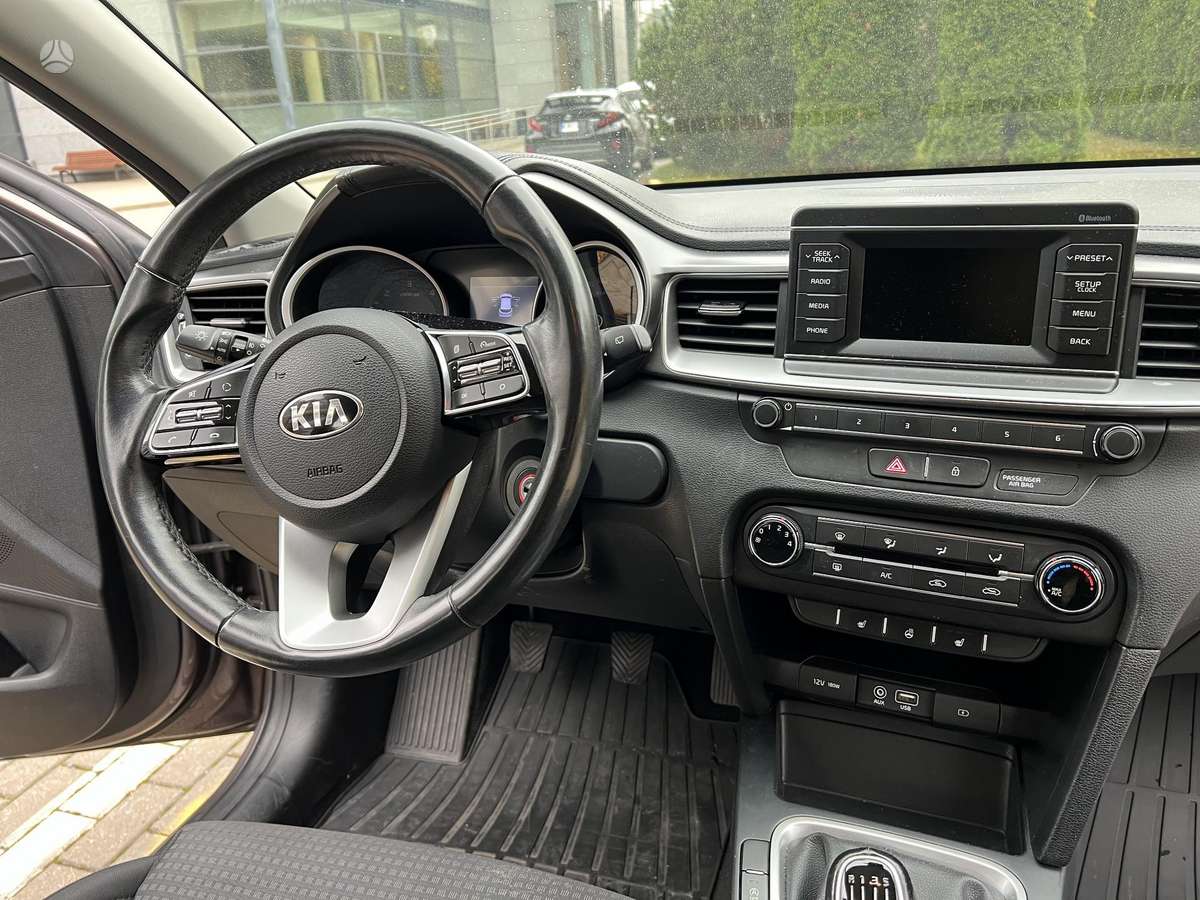 Kia Ceed, 1.6 l., Универсал