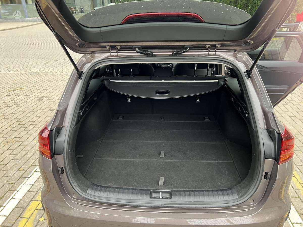 Kia Ceed, 1.6 l., Универсал