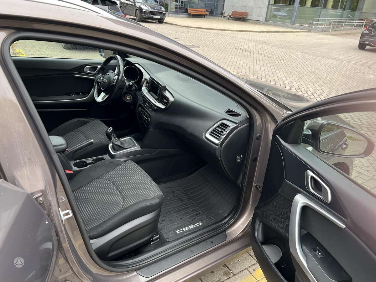 Kia Ceed, 1.6 l., Универсал