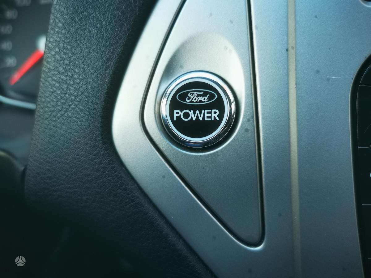 Ford Mondeo 2009 — photo 35
