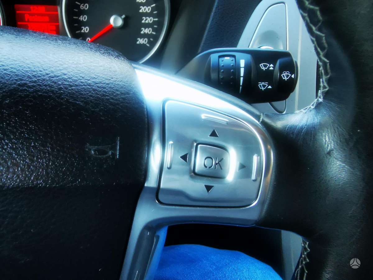 Ford Mondeo 2009 — photo 36