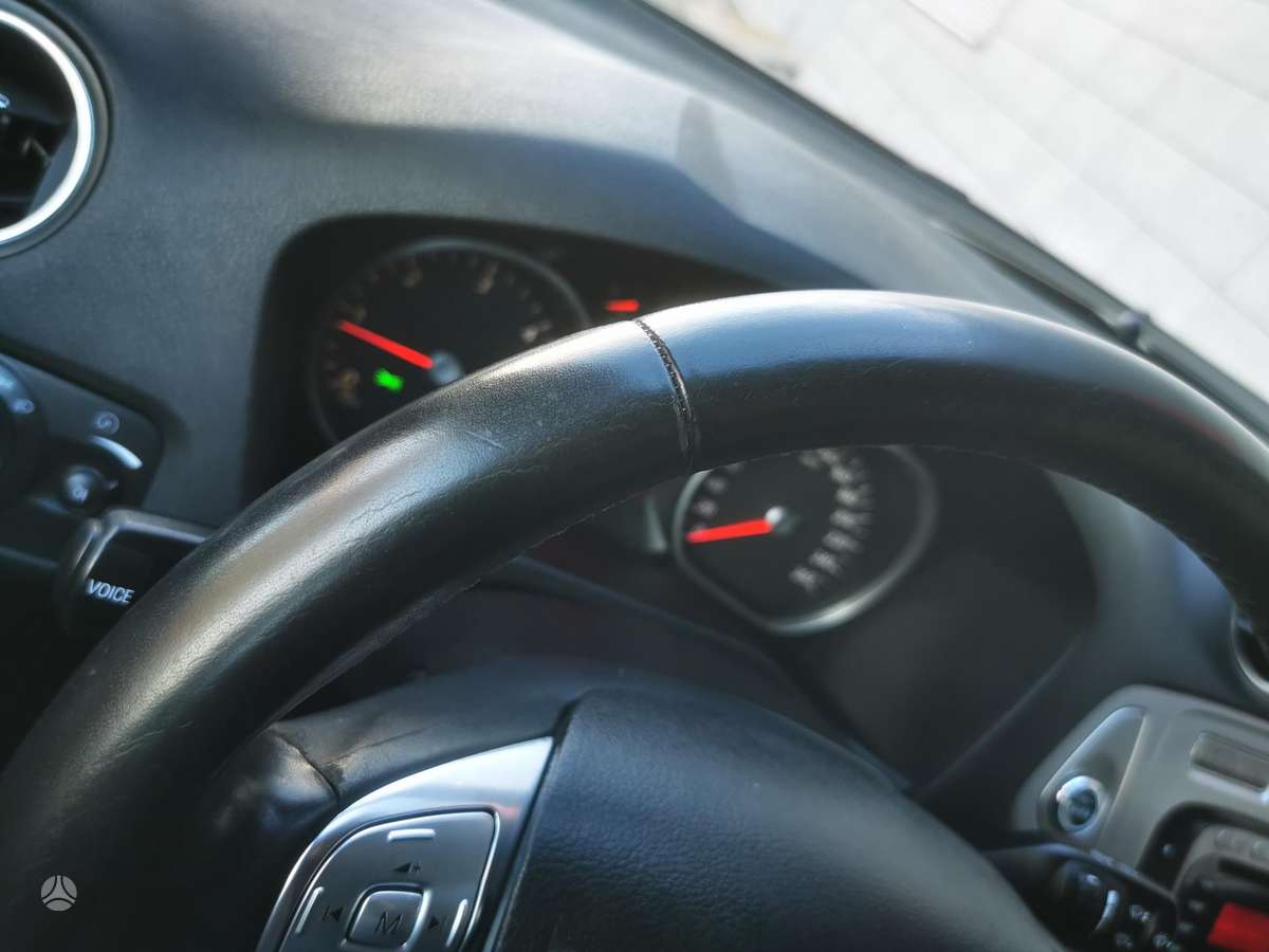 Ford Mondeo 2009 — photo 23