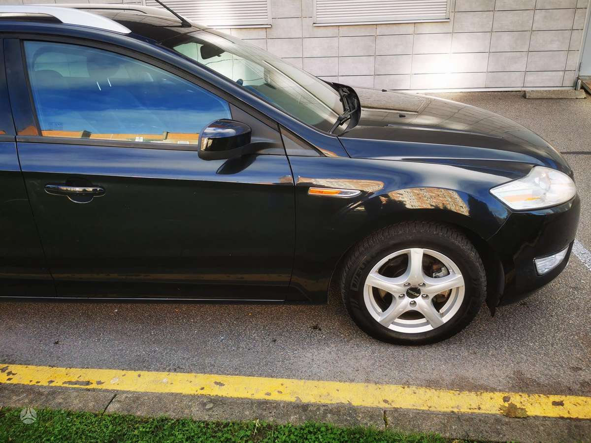 Ford Mondeo 2009 — photo 12