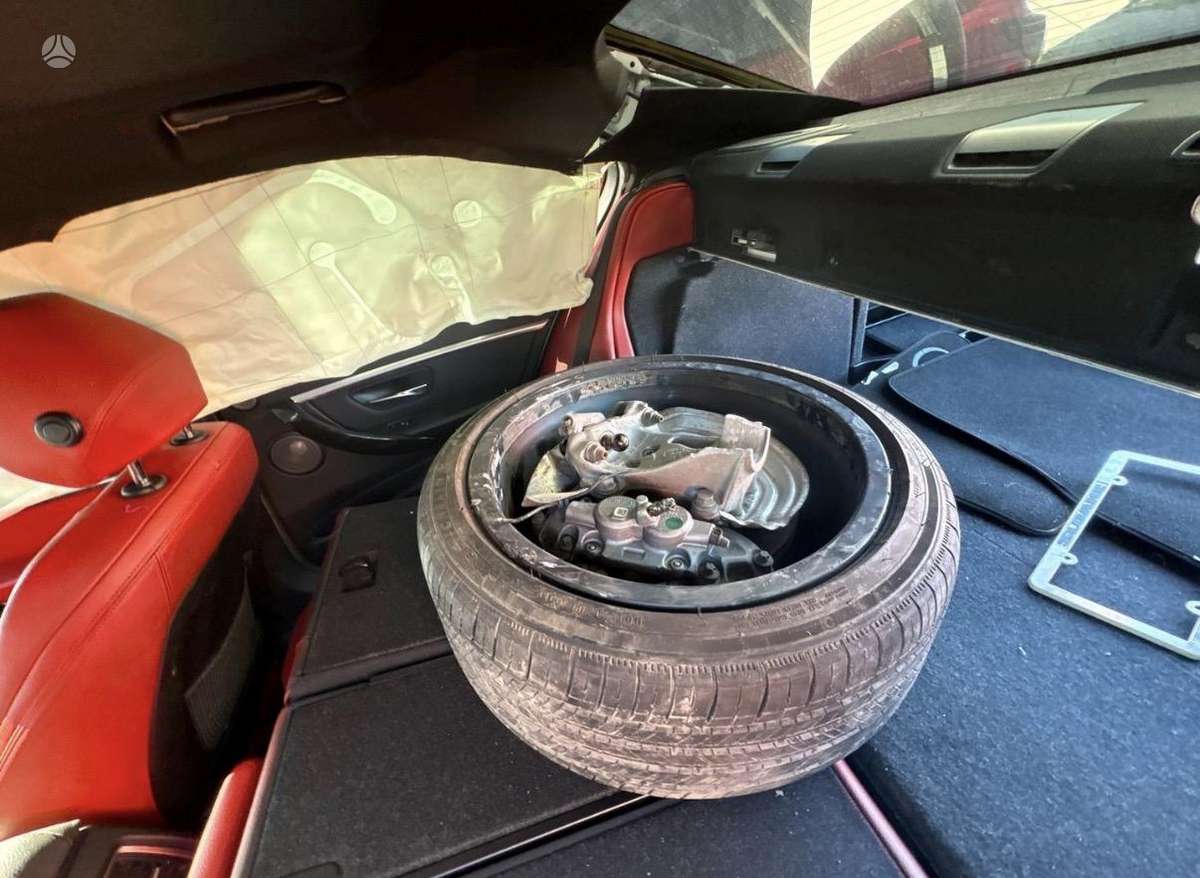 BMW 340, 3.0 l., Седан