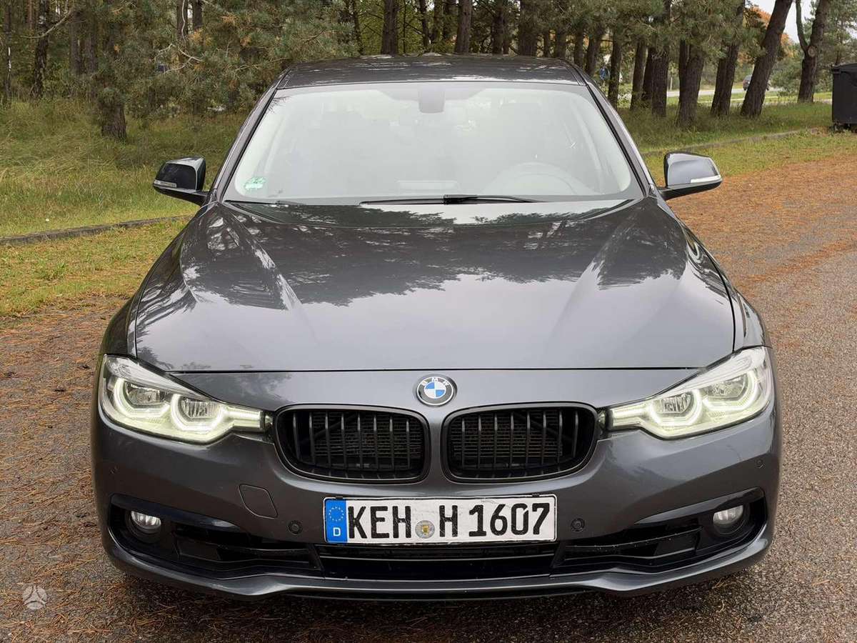BMW 320, 2.0 l., Седан