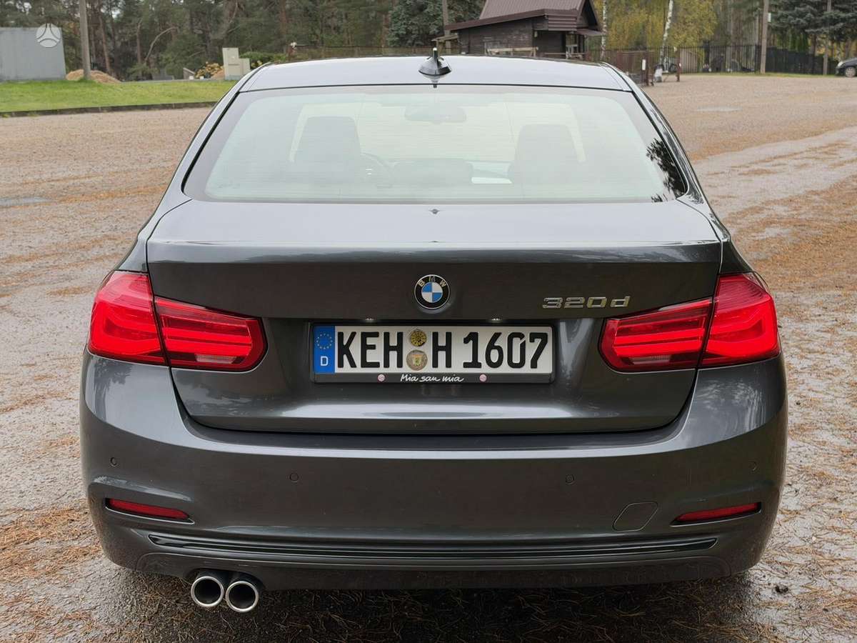 BMW 320, 2.0 l., Седан