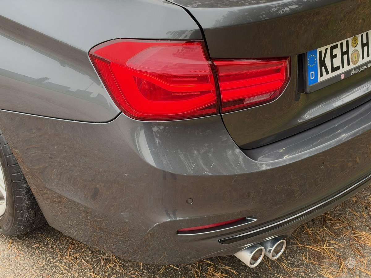 BMW 320, 2.0 l., Седан