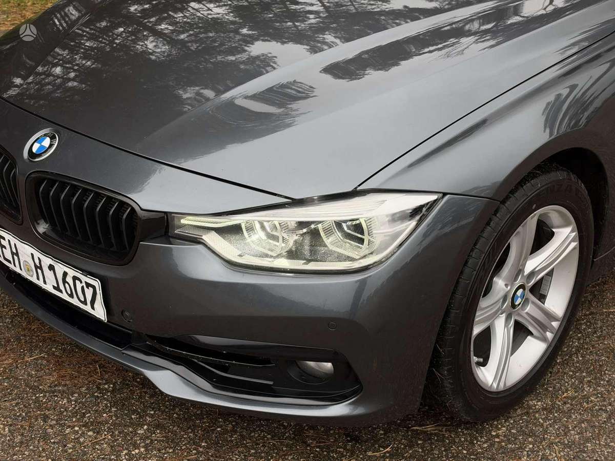 BMW 320, 2.0 l., Седан