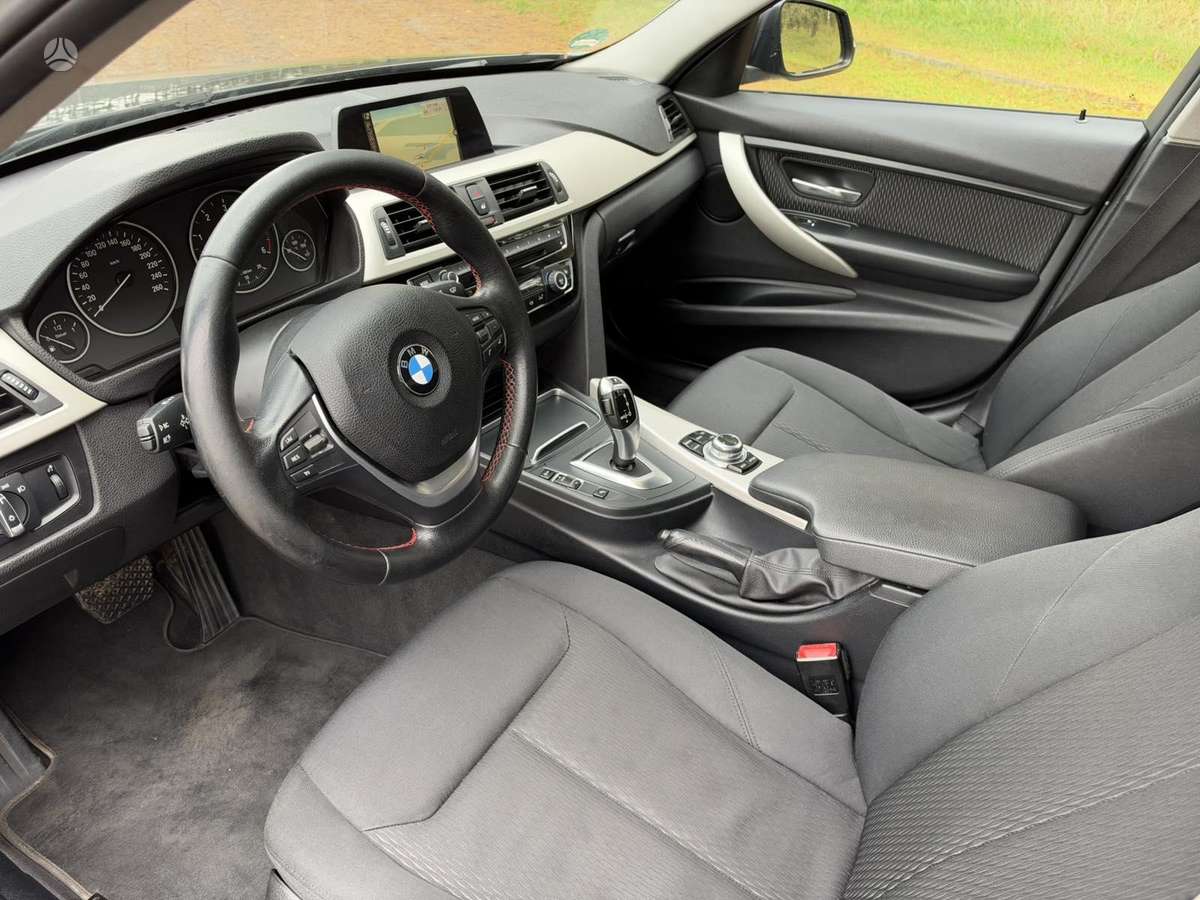 BMW 320, 2.0 l., Седан